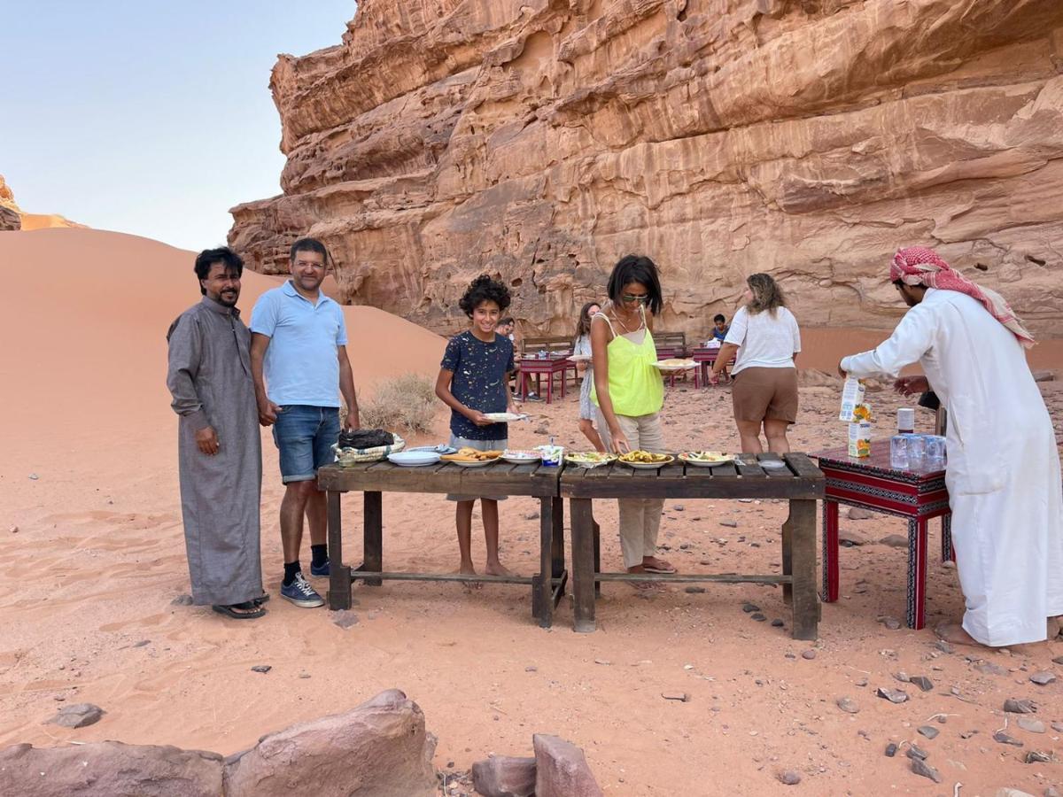 Wadi Rum Magic Camp Buitenkant foto