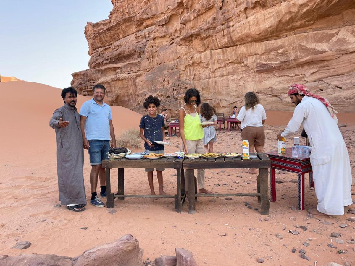 Wadi Rum Magic Camp Buitenkant foto