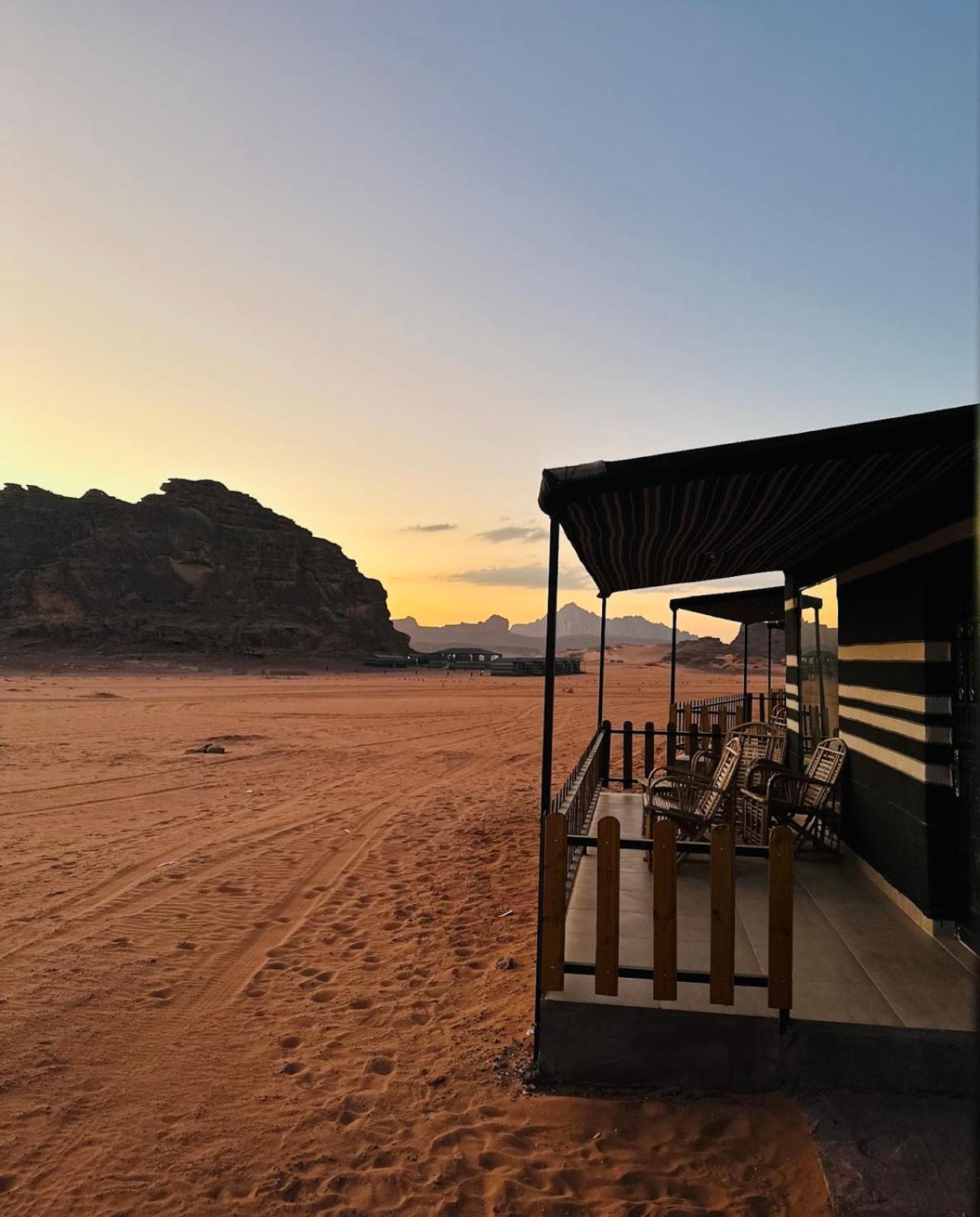 Wadi Rum Magic Camp Buitenkant foto