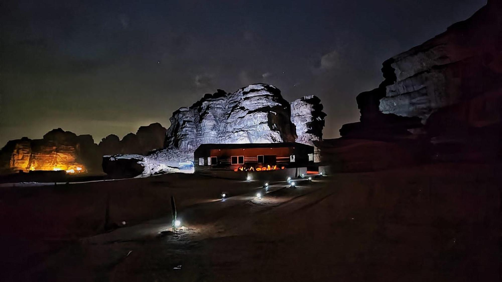 Wadi Rum Magic Camp Buitenkant foto